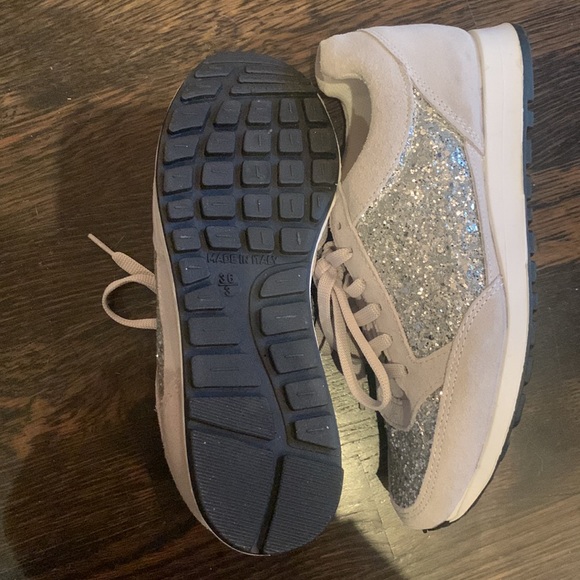 Office glitter and suede sneakers - Picture 4 of 5